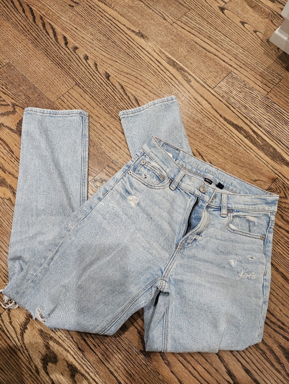 American Eagle Light Wash Women’s Jeans - Super High-Rise Ankle Straight Style